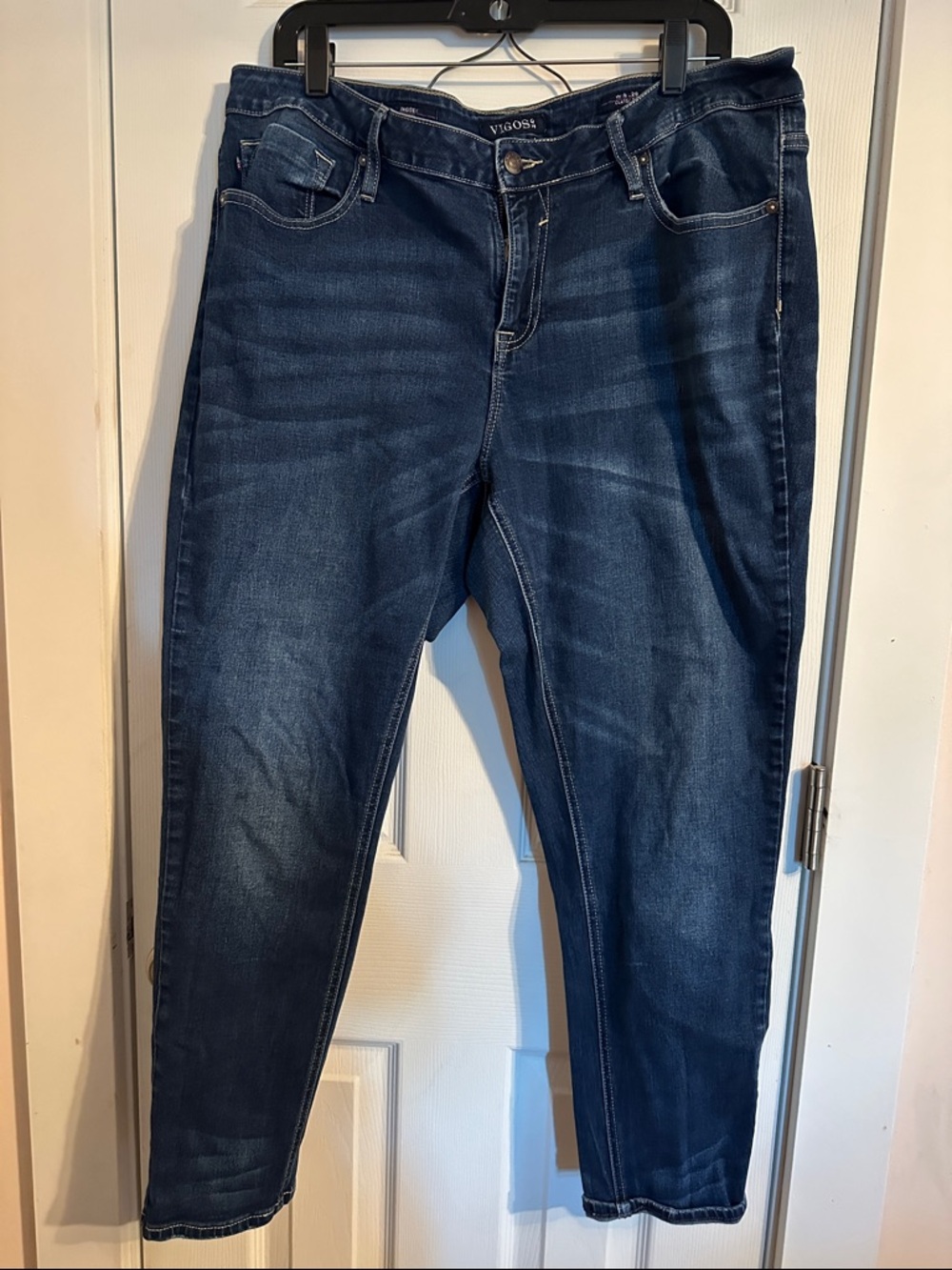 Vigoss Indigo Blue Slim Straight Jeans stretchy size 18